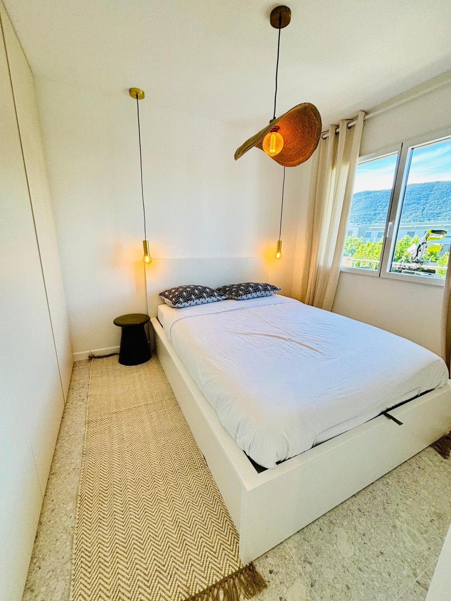 Appartement 5*, Vue Mer Et Acces Plage กาวาแลร์-ซูร์-แมร์ ภายนอก รูปภาพ